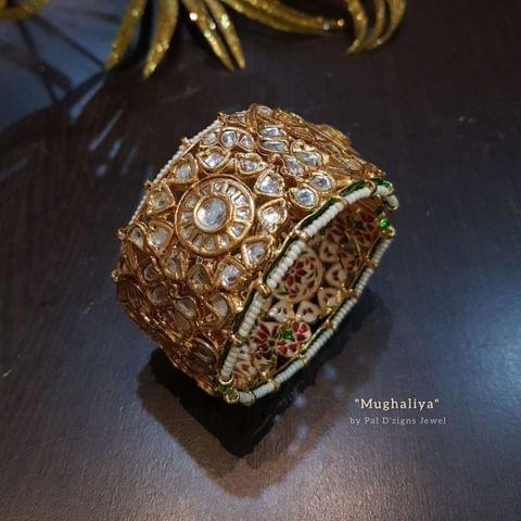 Mughaliya Bracelet (Single) Mughaliya Bracelet (Single)