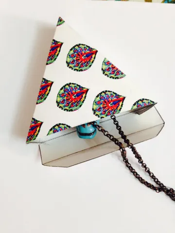 Mor-Pankh Triangle Gift Box