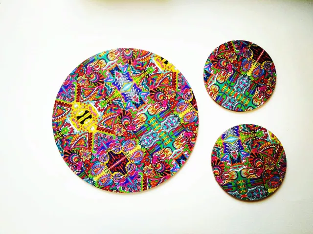 SPRING FIESTA ARTWORK PLACEMAT AND COASTERS SET