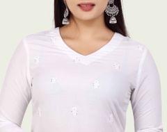 Amiti White Rayon Embroidered Straight Kurta