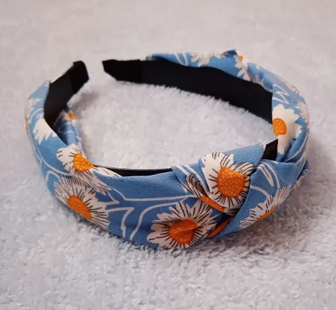 Knotted Style Hairband With Floral Prints - Blue