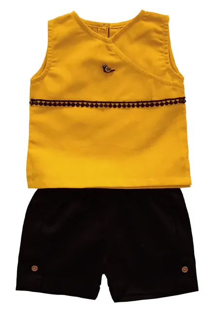 Snowflakes Girls Solid Top And Shorts Combo - Yellow and Black