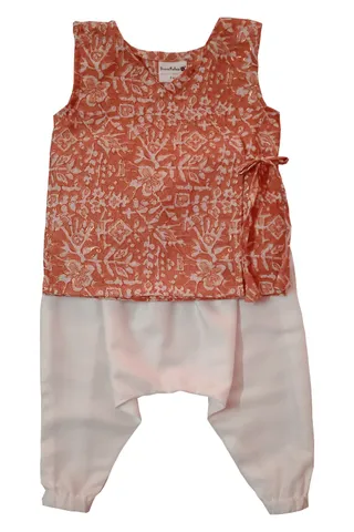 Snowflakes Unisex Infant Jabla Top With Leaf Print And Harem Pant Set-Peach