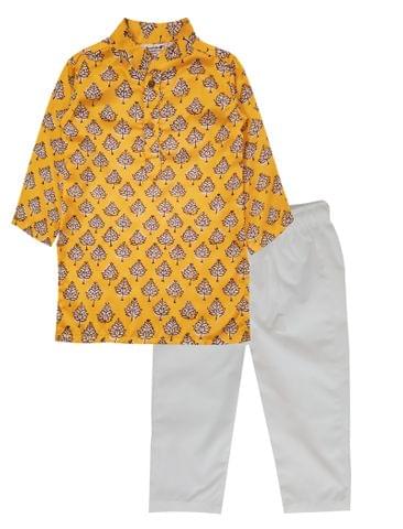 Snowflakes Boys kurta With Leaf Prints And Pyjama Set -Yellow & White