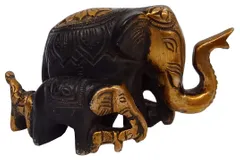 Brass Statue Herd Of Elephants: Decorative Collectible Wildlife Showpiece or Good Luck Charm (12152)