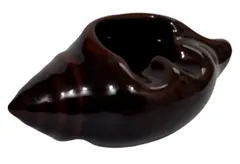 Ceramic Ashtray 'Conch Shankh': Marine Design Ashtray For Cigarette Smokers (12364)