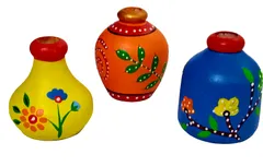 Miniature Wooden Pots (Set of 3): Decorative Flasks For Home Or Office (12465B)