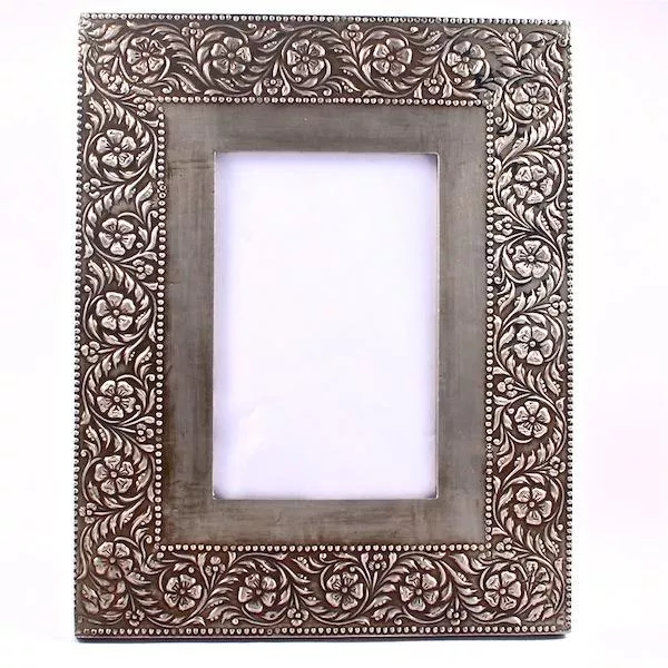 Brass and wood photo frame "Mughal beauty" pf13