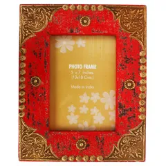 Distress finish photo frame with brass adornments for 5x7 inch picture size,Red Color (10124)
