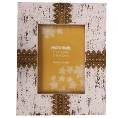 Distress finish photo frame with brass adornments for 5x7 inch picture size,White Color (10126)