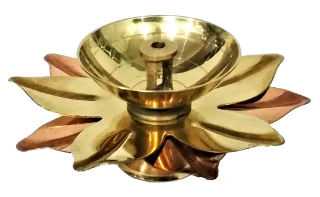 Brass Kuber Diya: Lotus Oil Lamp Deepam (11554)