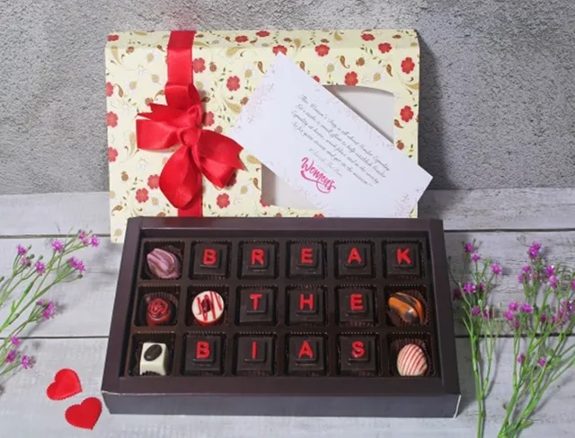 Women'S Day Theme Chocolates Box