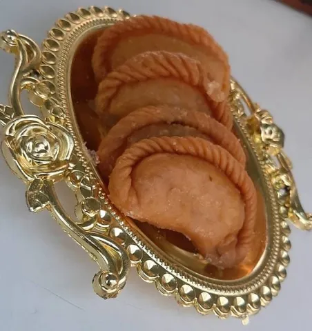 Gujiya