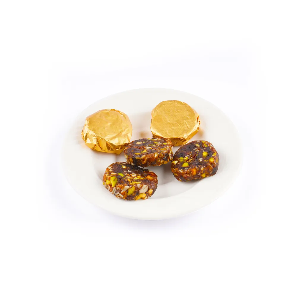 Crushed Dates With Almond, Pistachio & Butterscotch