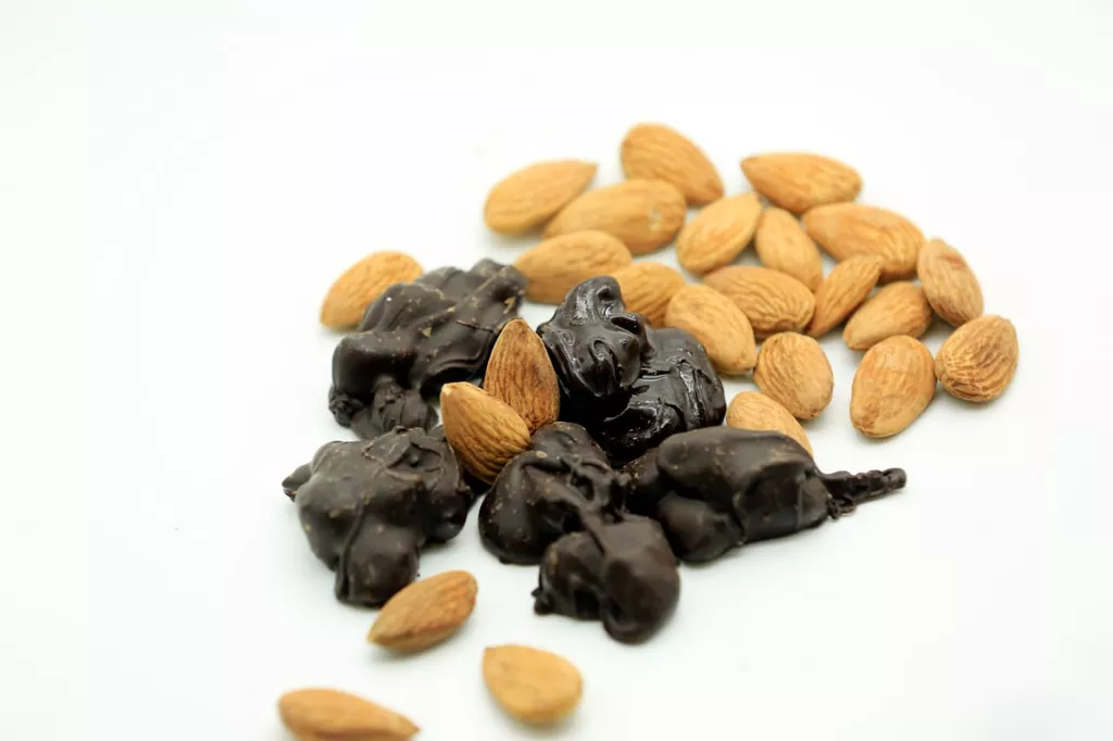 Almond Nut Rocks
