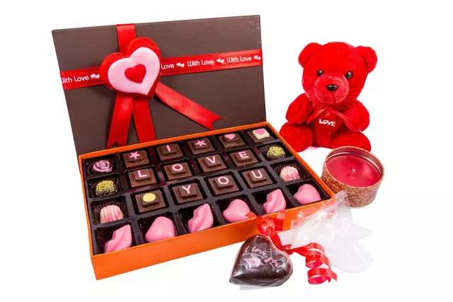 I Love You Chocolate Box With Teddy And Candle 350gm