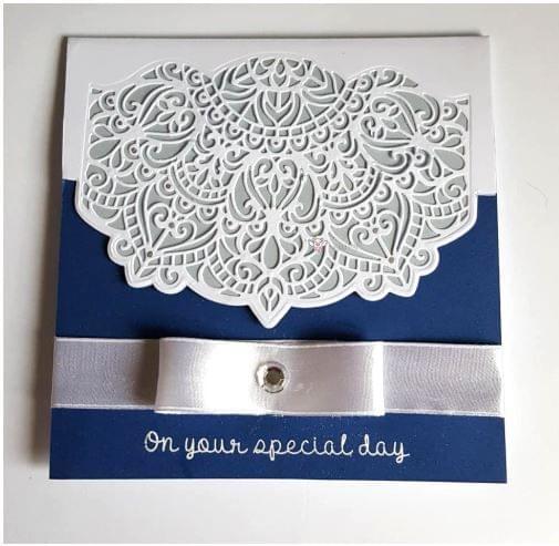 Brand Zero Die - Envelope Decorator Lace Frame Metal Cutting Die 14.0 x 10.2 CM