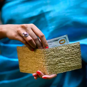 Xisha Wallet (Natural)