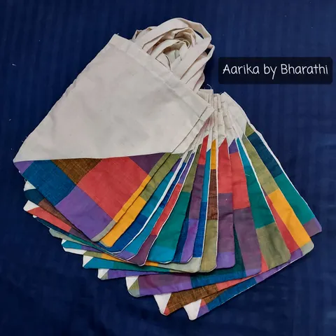 Aarika Triangle Patch Cloth Bags (Pack of 20)