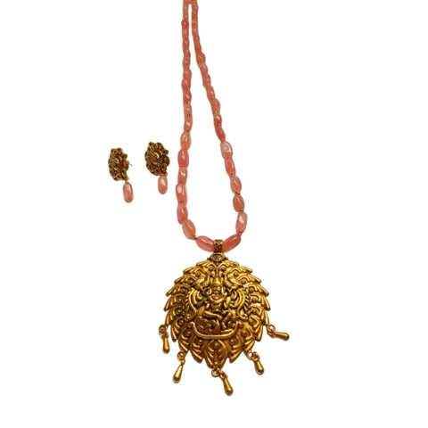 Kalainayam by Aarthi - Peach Beads with Antique Pendant