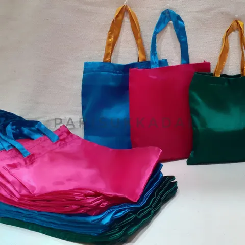 Parisukkadai- Satin Bag Assorted Colours