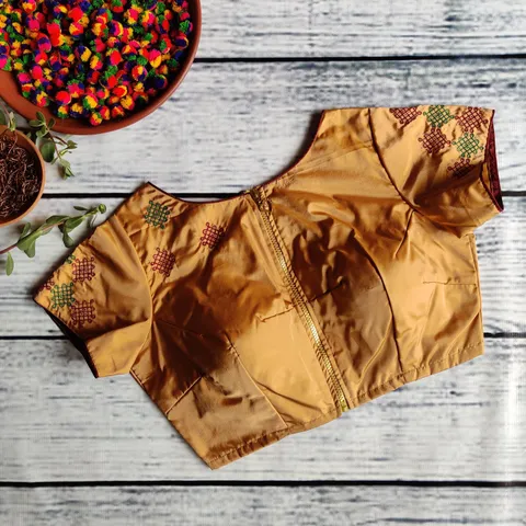 Dhinam-5 Dots Sikku Kolam-Readymade Blouse