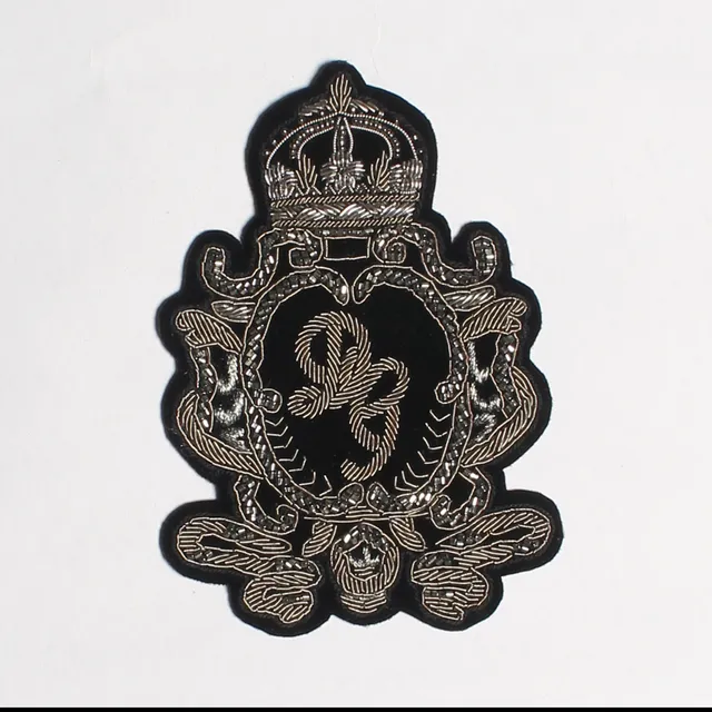 Regal crest silver Zardosi patch/Embroidered-patch/Costume-patch/DIYs