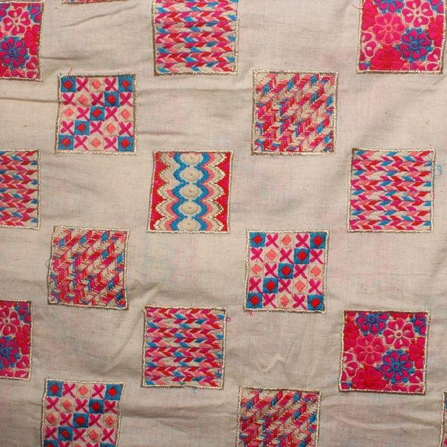 Square and geometric shapes floral and line style design boxed fabric