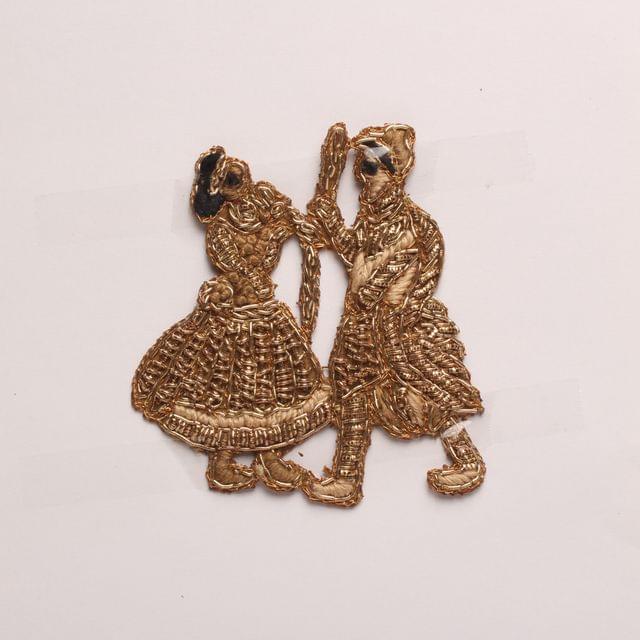 Dancing pair human figurines Folklore-fine ZariZardosi unique patch