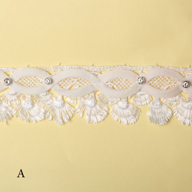 Rich placid glorious lace/Floral-lace/Tassel-look-lace/Stone-stud-lace