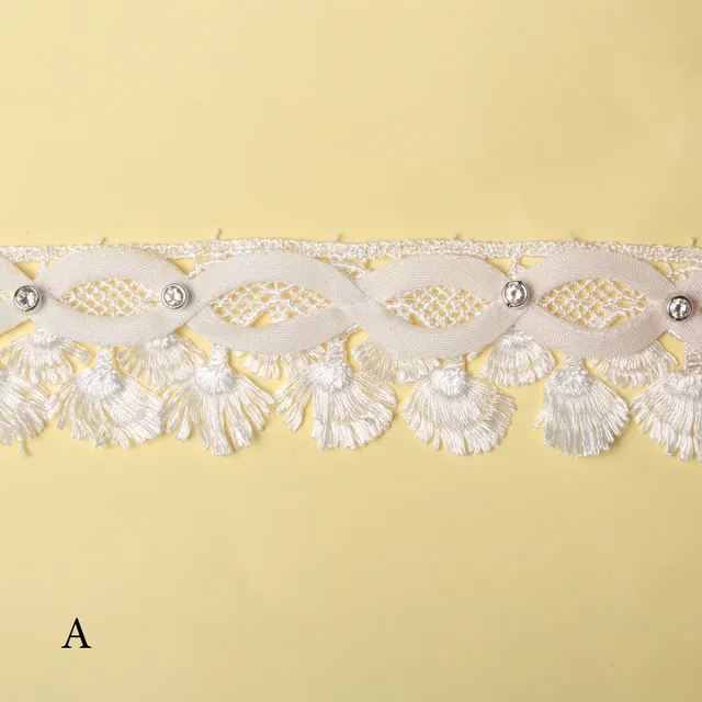Rich placid glorious lace/Floral-lace/Tassel-look-lace/Stone-stud-lace
