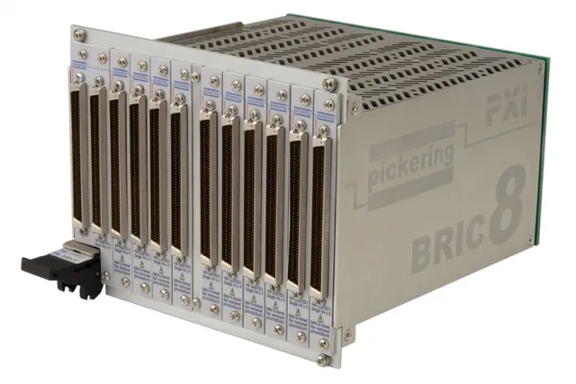 256x8,1-Pole,8-Slot BRIC,PXI Solid State(8sub-cards),40-563A-121-256X8