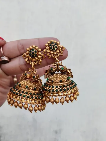 Green big jhumki
