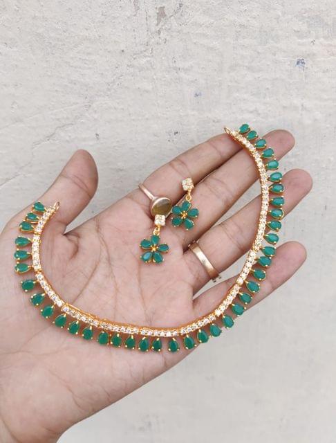 Green set ad