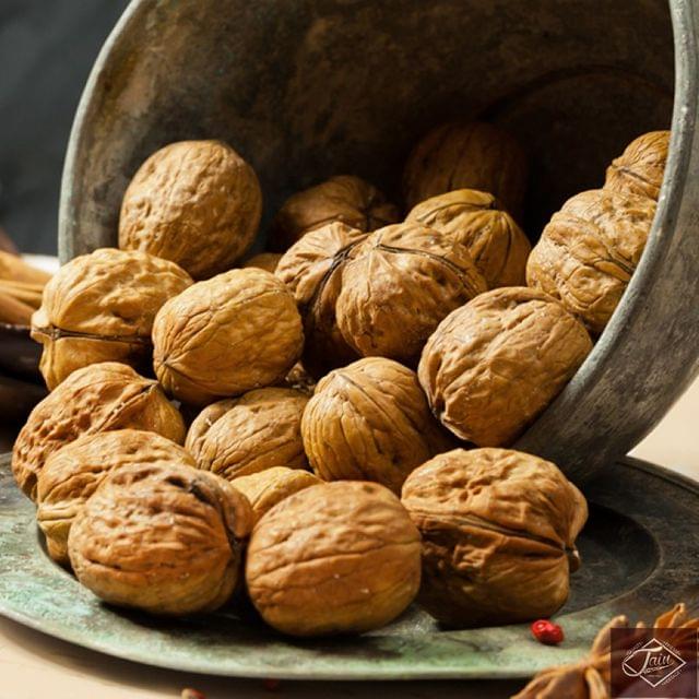 Kashmiri Walnut in Shells / Akhrot 500 gm