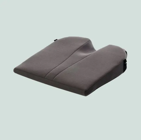 Putnams 8° Degree Sitting Wedge with Coccyx Cut Out