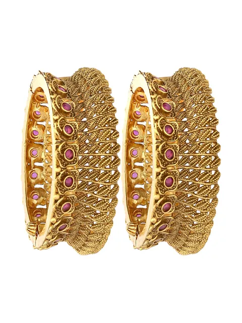 Antique Bangles in Gold finish - CNB4516