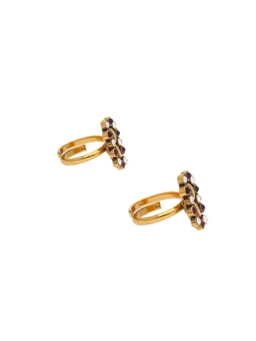 Traditional Toe Ring in Gold finish - S32437