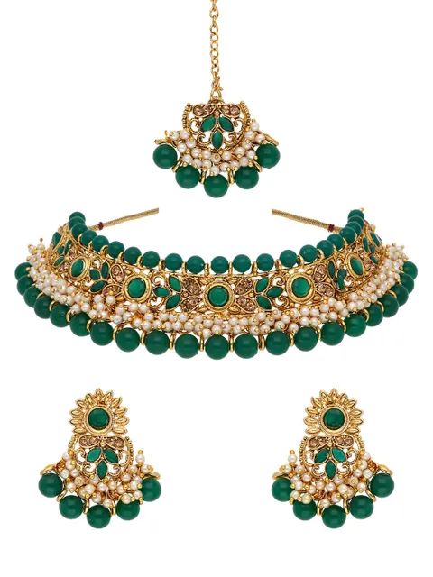 Traditional Necklace Set in Gold finish - AVM1105