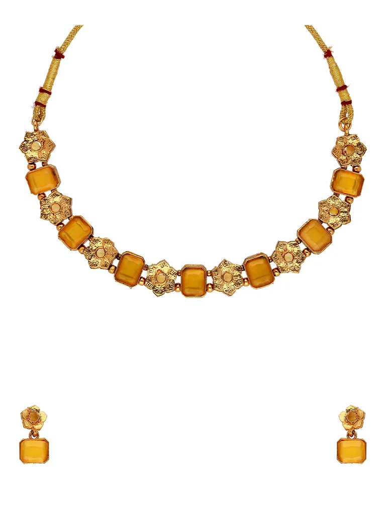 Antique Necklace Set in Gold finish - KOT7901