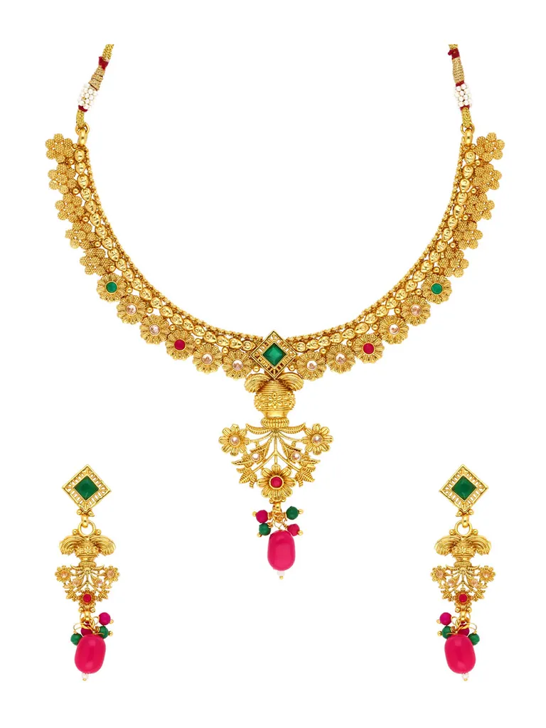 Antique Necklace Set in Gold finish - AMN102