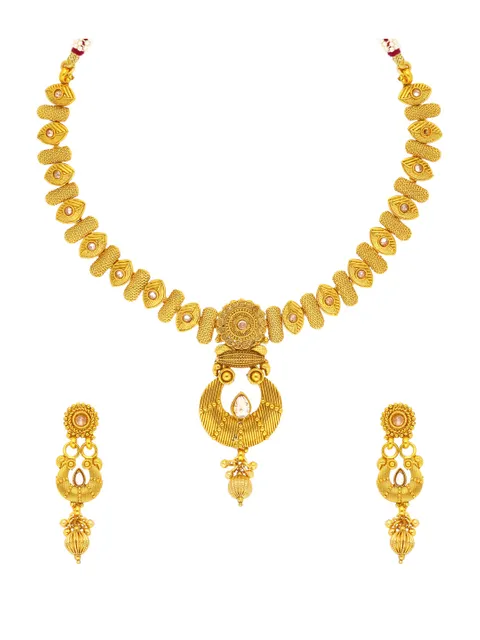 Antique Necklace Set in Gold finish - AMN115