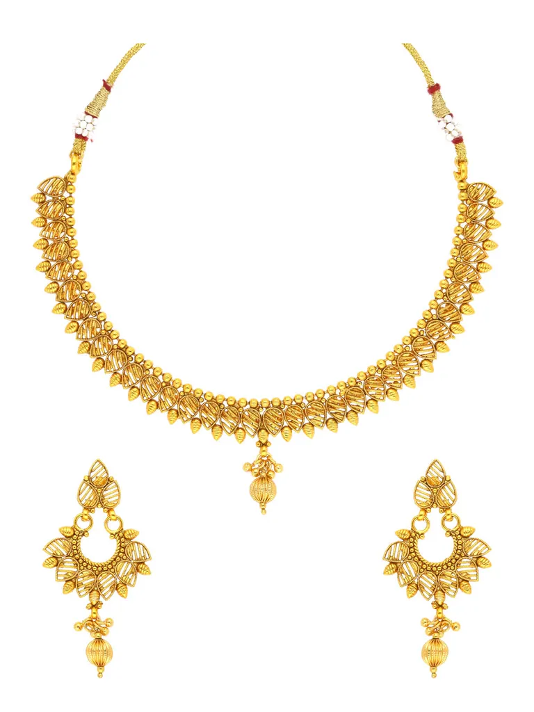 Antique Necklace Set in Gold finish - AMN125