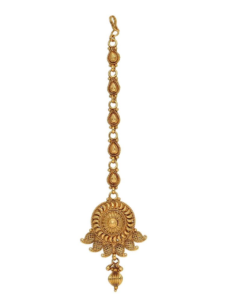 Antique Maang Tikka in Gold finish - CNB31184