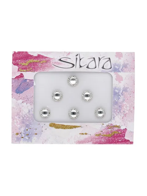 Traditional Bindis in White color - CNB31279
