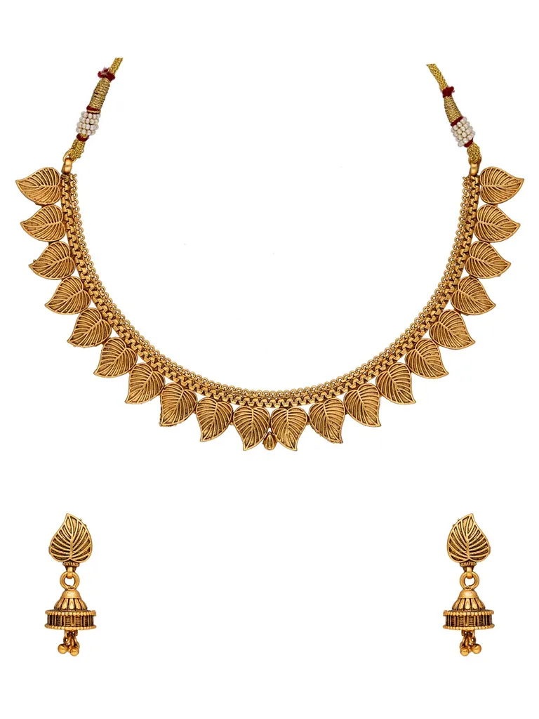Antique Necklace Set in Gold finish - SPW1136