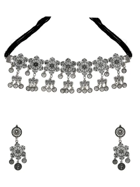 Choker Necklace Set in Oxidised Silver finish - CNB31403