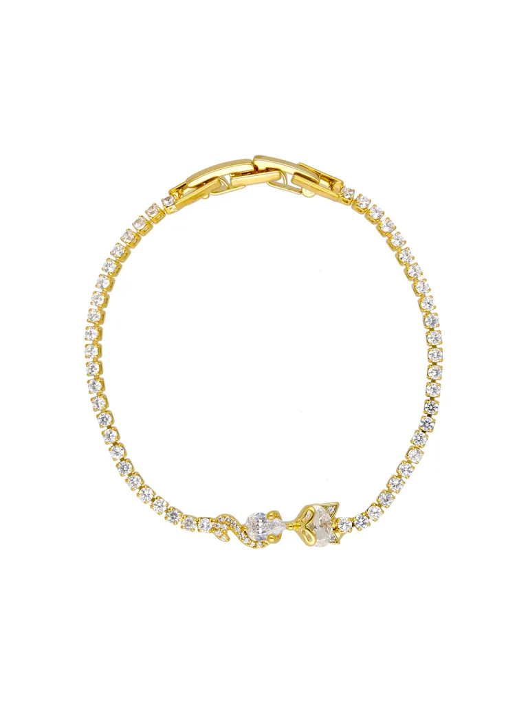 AD / CZ Loose / Link Bracelet in Gold finish - CNB32186
