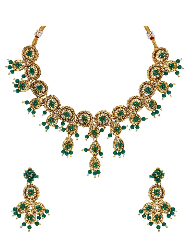 Antique Necklace Set in Gold finish - LAKMT520