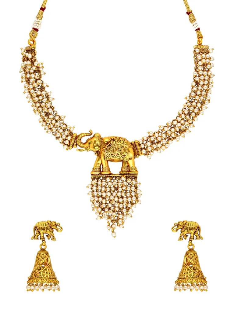 Antique Necklace Set in Gold finish - AMN297